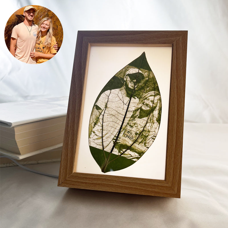 【 Customization 】 Unique natural leaf carving with commemorative significance (Copy)