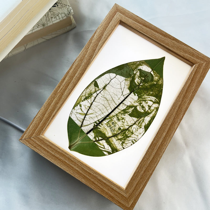 【 Customization 】 Unique natural leaf carving with commemorative significance (Copy)